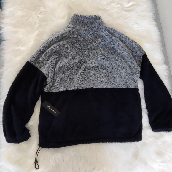 Blue Cozy Sweatshirt - Picture 12 of 12